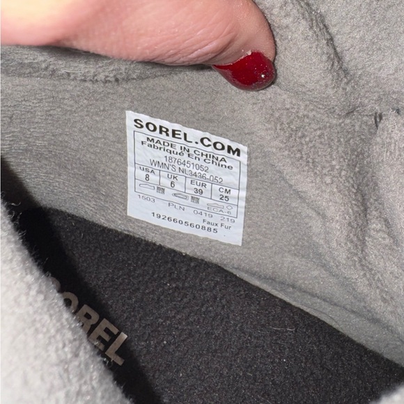 Sorel Gray Winter Boots - Picture 7 of 8